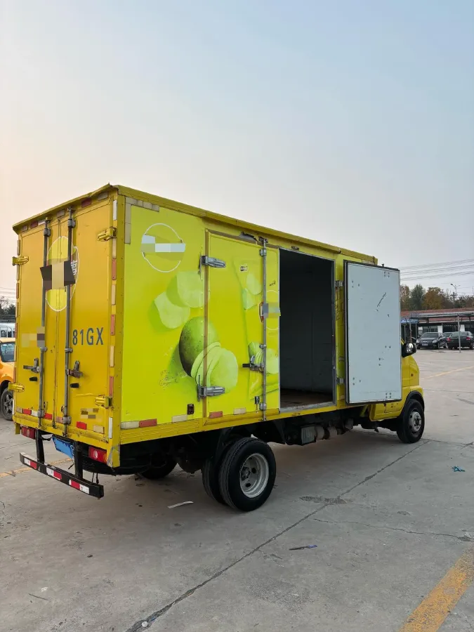 2018 ChangAn Kaicene ShenQi T20 1.5L 112HP L4 5MT,autocango,china used car exporter,china ev exporter,chinese used car exporter,chinese used ev exporter