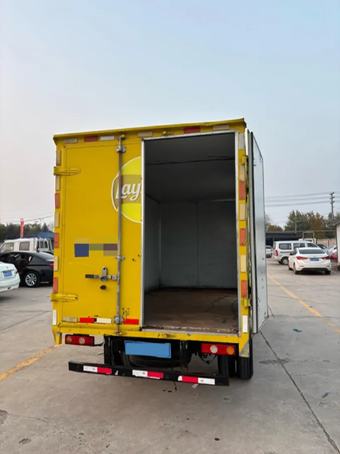 2018 ChangAn Kaicene ShenQi T20 1.5L 112HP L4 5MT,autocango,china used car exporter,china ev exporter,chinese used car exporter,chinese used ev exporter