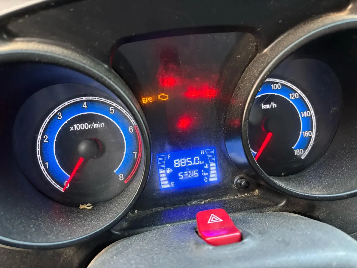 2018 ChangAn Kaicene ShenQi T20 1.5L 112HP L4 5MT,autocango,china used car exporter,china ev exporter,chinese used car exporter,chinese used ev exporter