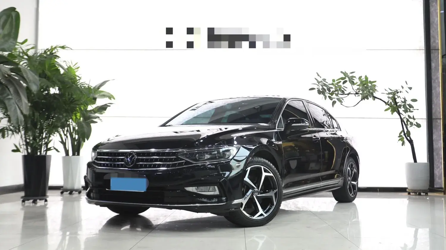 2023 Volkswagen Magotan 2.0T 220HP L4 7DCT