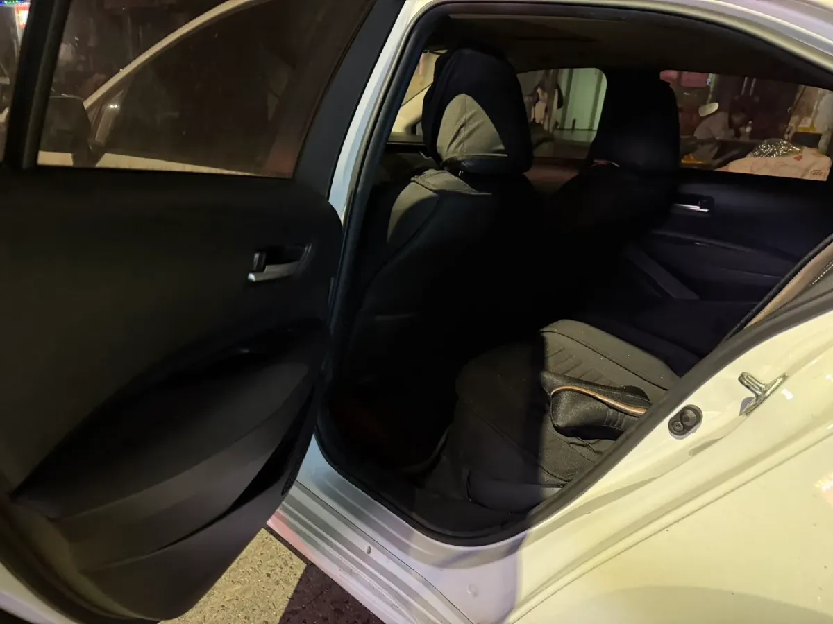 2021 Toyota Corolla 1.2T 116HP L4 CVT,autocango,china used car exporter,china ev exporter,chinese used car exporter,chinese used ev exporter