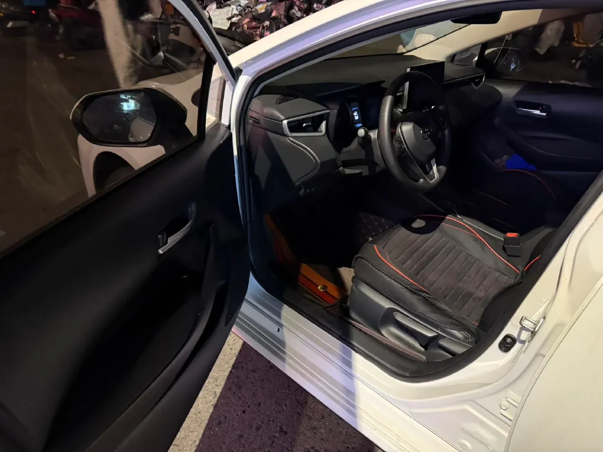 2021 Toyota Corolla 1.2T 116HP L4 CVT,autocango,china used car exporter,china ev exporter,chinese used car exporter,chinese used ev exporter