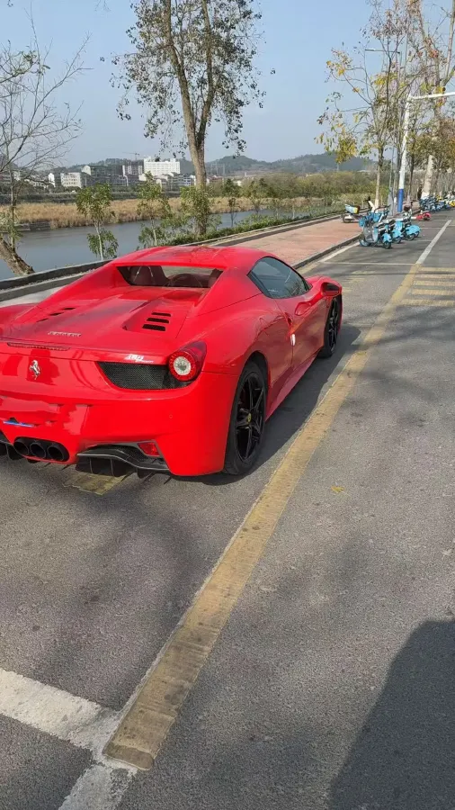 2013 Ferrari 458 4.5L 570HP V8 7DCT,autocango,china used car exporter,china ev exporter,chinese used car exporter,chinese used ev exporter