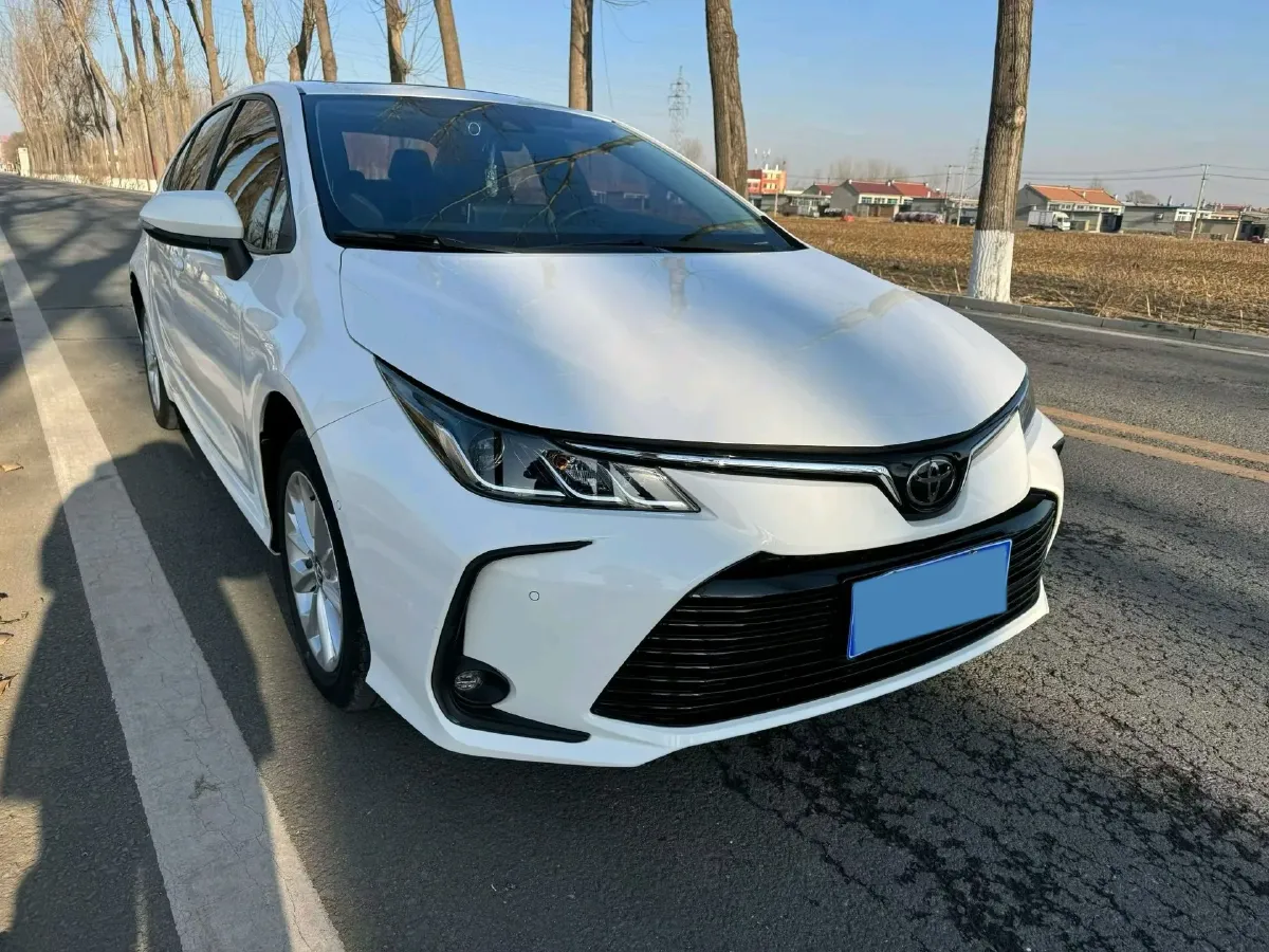 2021 Toyota Corolla 1.2T 116HP L4 CVT,autocango,china used car exporter,china ev exporter,chinese used car exporter,chinese used ev exporter