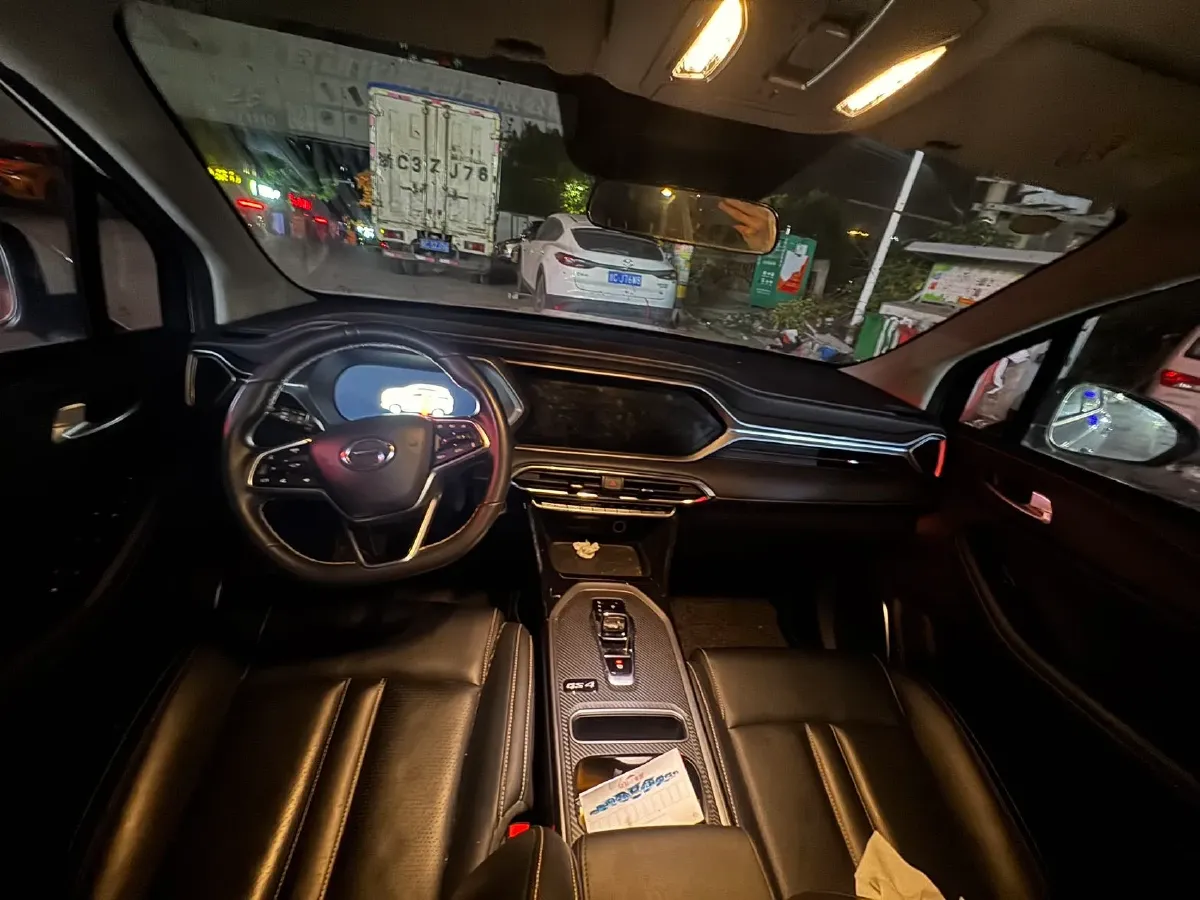 2022 GAC Trumpchi GS4 1.5T 169HP L4 6AT,autocango,china used car exporter,china ev exporter,chinese used car exporter,chinese used ev exporter