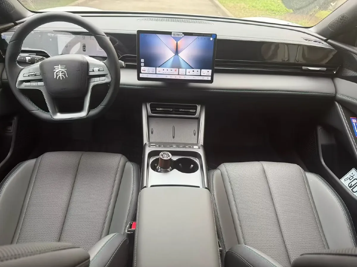 2025 BYD QinL BEV,autocango,china used car exporter,china ev exporter,chinese used car exporter,chinese used ev exporter