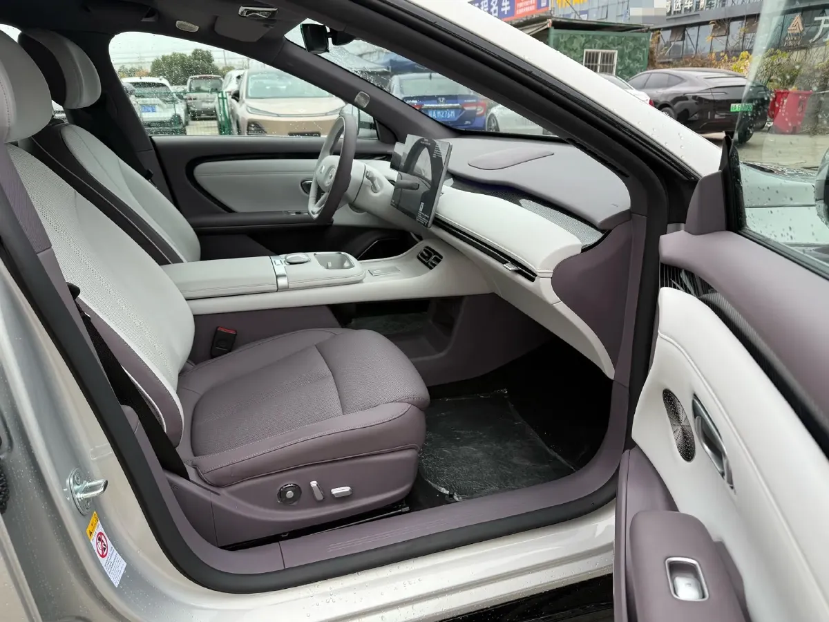 2026 ChangAn QiYuan A06 BEV,autocango,china used car exporter,china ev exporter,chinese used car exporter,chinese used ev exporter
