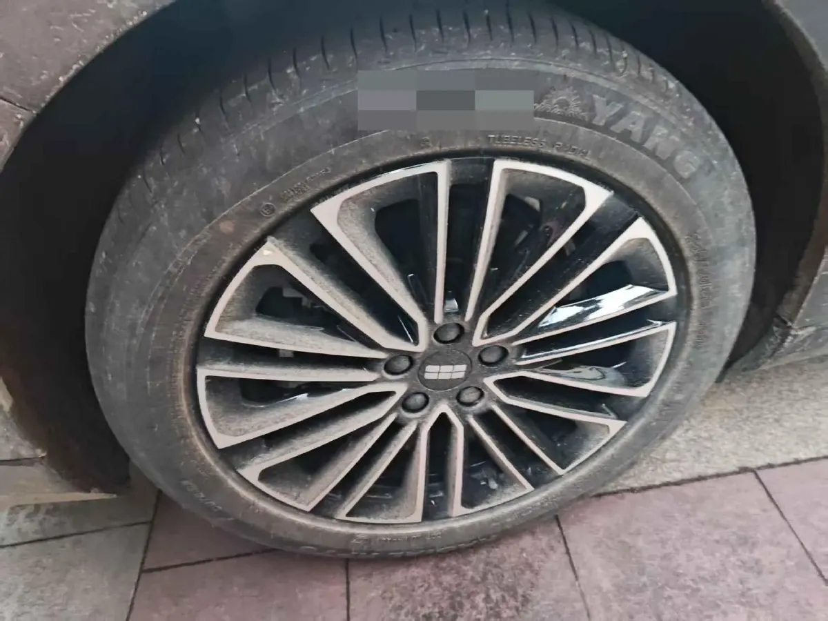 2025 Geely Galaxy Starshine 8 1.5L 112HP L4 1DHT PHEV,autocango,china used car exporter,china ev exporter,chinese used car exporter,chinese used ev exporter