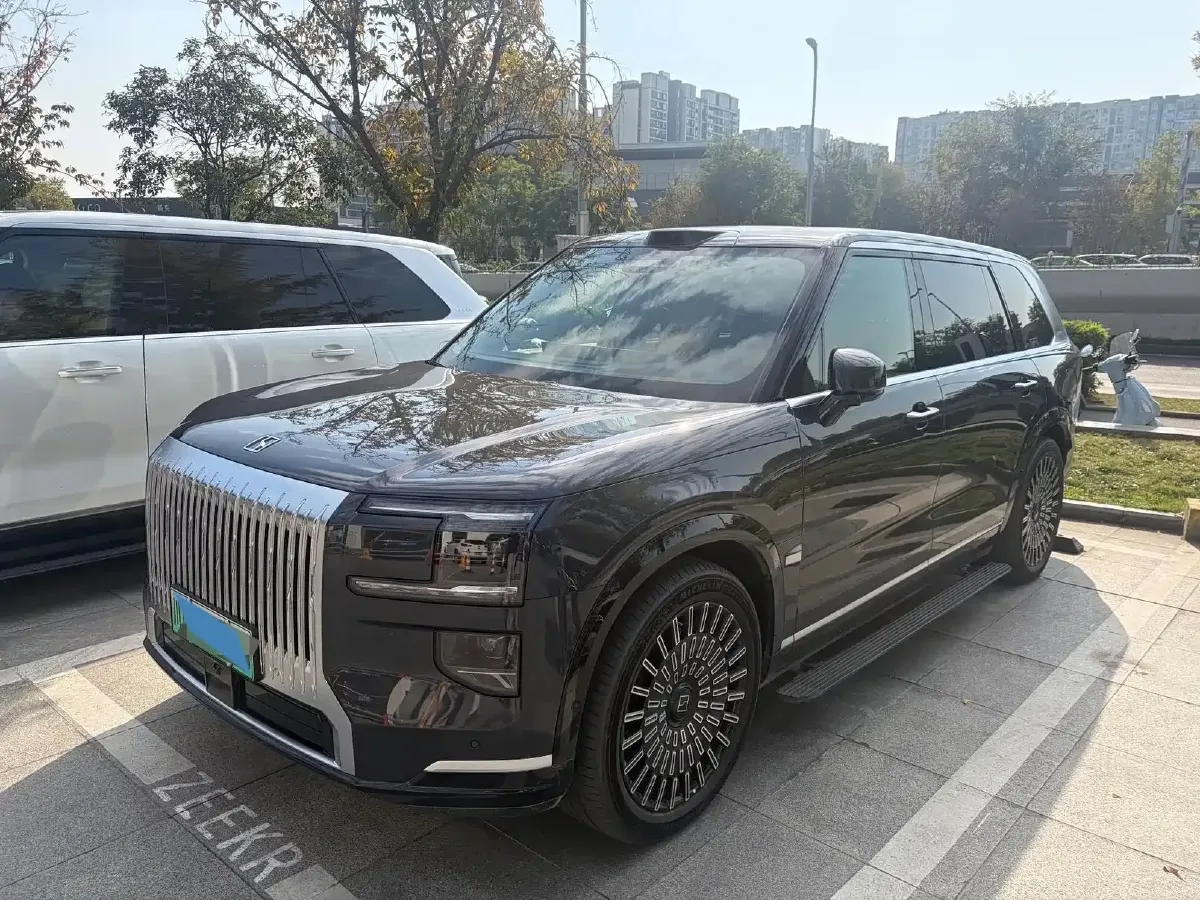 2025 Zeekr 9X 2.0T 279HP L4 1DHT PHEV,autocango,china used car exporter,china ev exporter,chinese used car exporter,chinese used ev exporter