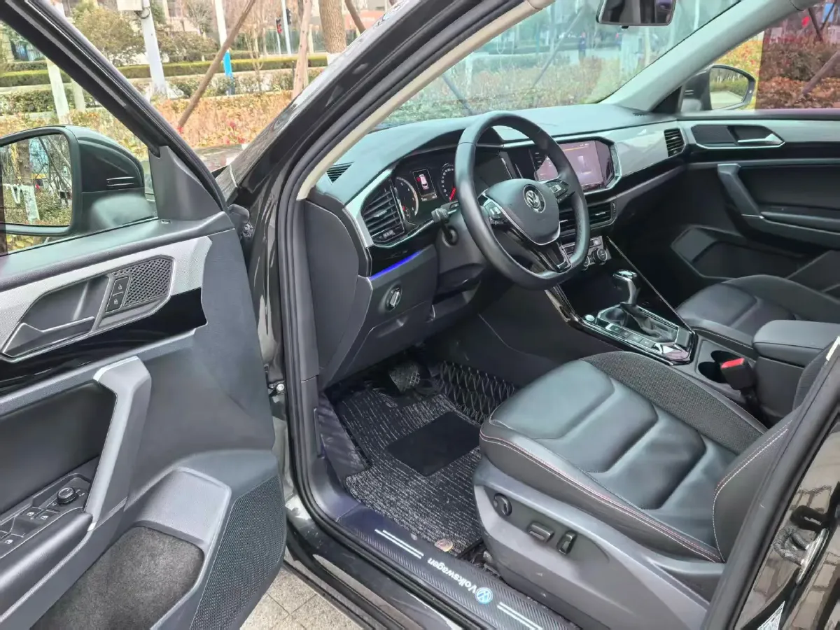 2020 Volkswagen Tharu 1.4T 150HP L4 7DCT,autocango,china used car exporter,china ev exporter,chinese used car exporter,chinese used ev exporter