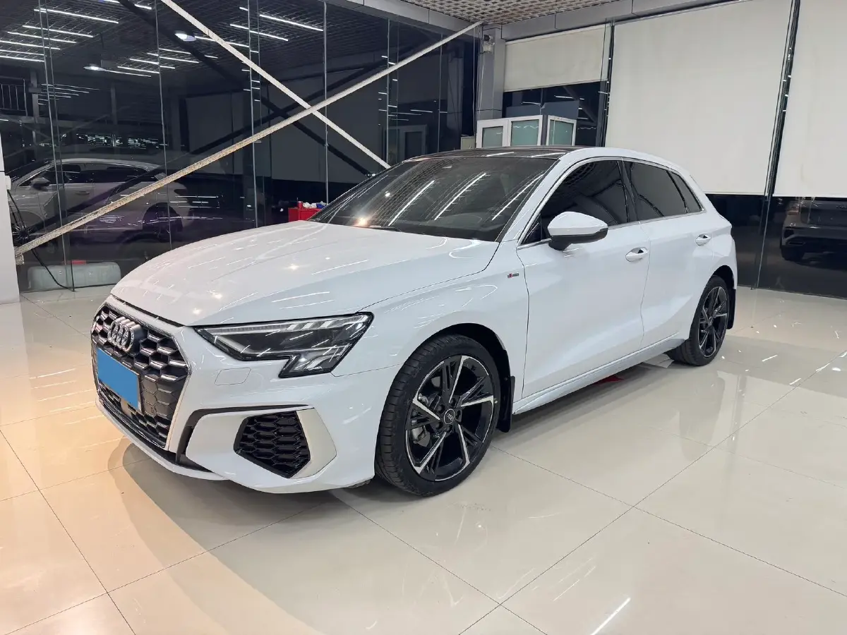 2023 Audi A3 1.4T 150HP L4 7DCT