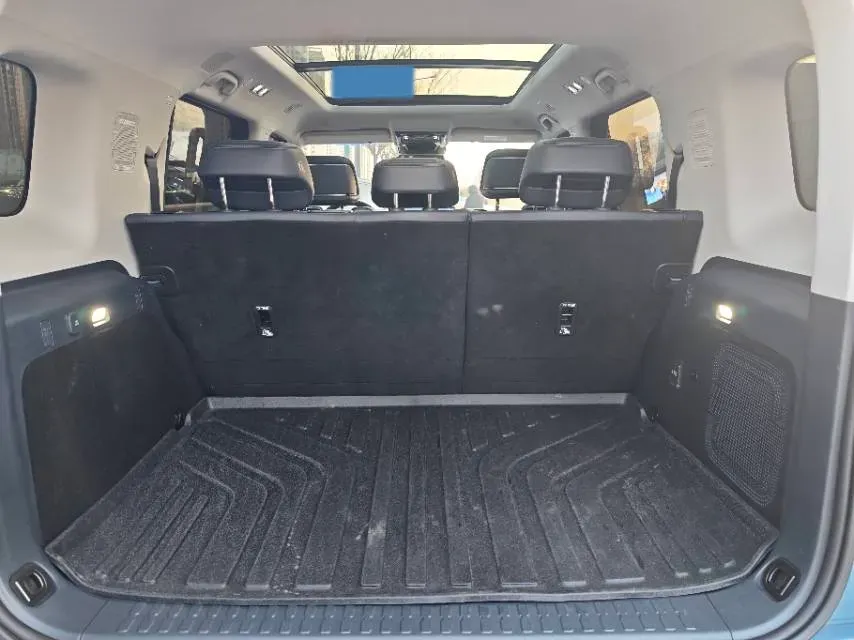 2023 FangChengBao Bao 5 1.5T 194HP L4 E-CVT PHEV 31.8KWH,autocango,china used car exporter,china ev exporter,chinese used car exporter,chinese used ev exporter