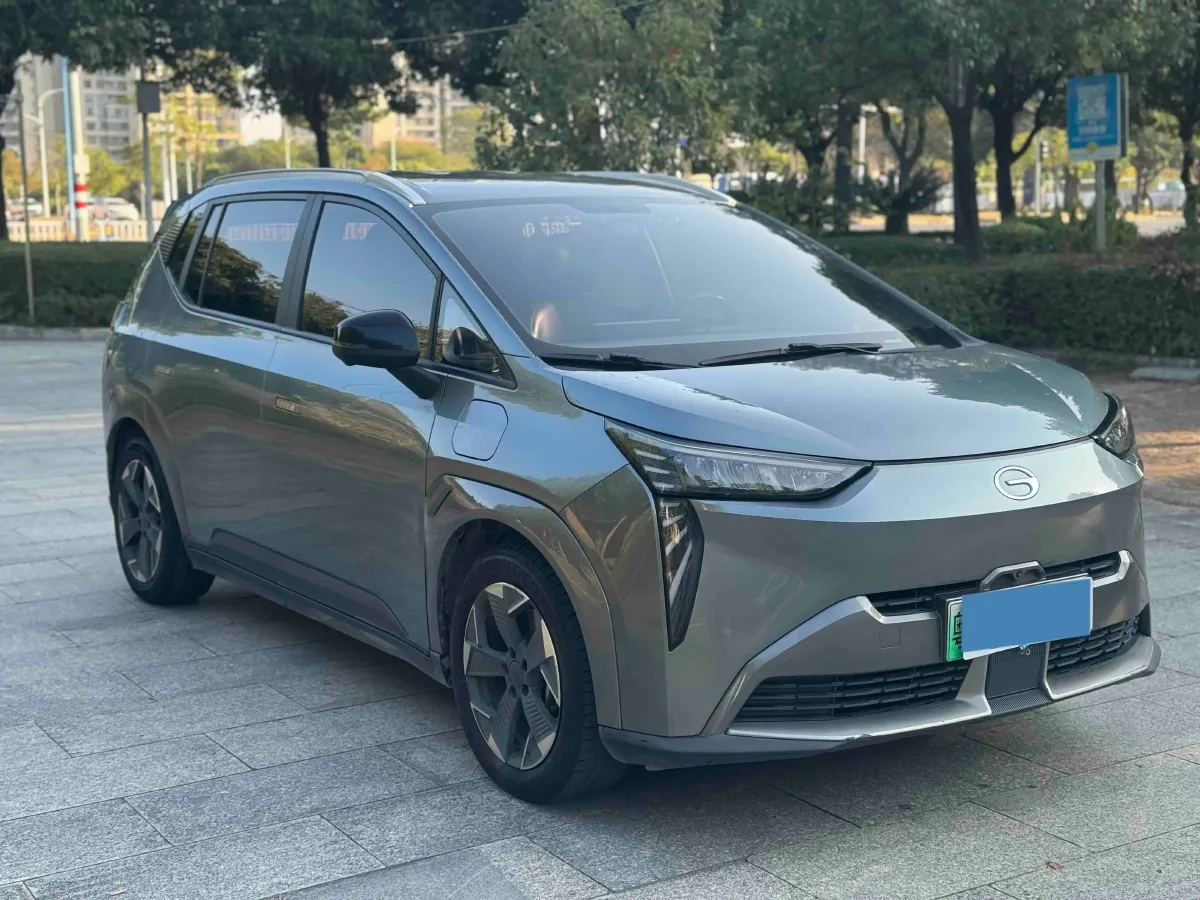 2022 Geely Okavango 1.8T 184HP L4 7DCT,autocango,china used car exporter,china ev exporter,chinese used car exporter,chinese used ev exporter