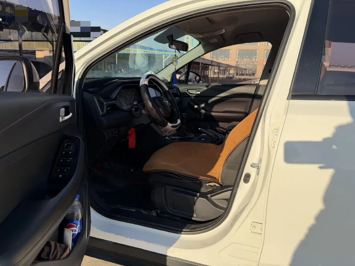 2021 GAC Trumpchi GS4 1.5T 169HP L4 6MT,autocango,china used car exporter,china ev exporter,chinese used car exporter,chinese used ev exporter