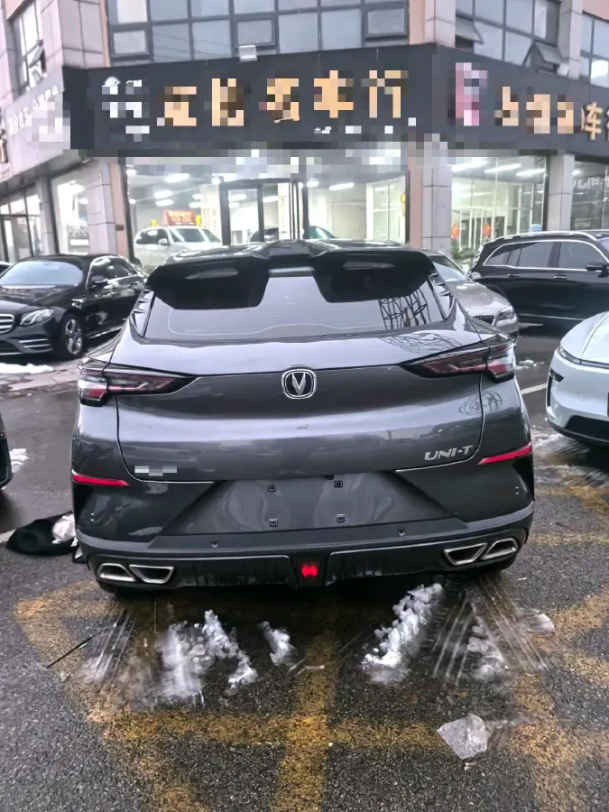 2022 ChangAn UNI-T 1.5T 188HP L4 7DCT,autocango,china used car exporter,china ev exporter,chinese used car exporter,chinese used ev exporter