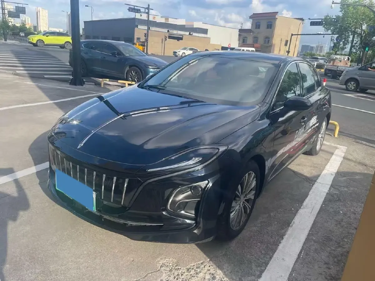 2023 HongQi E-QM5 BEV 74.9KWH,autocango,china used car exporter,china ev exporter,chinese used car exporter,chinese used ev exporter