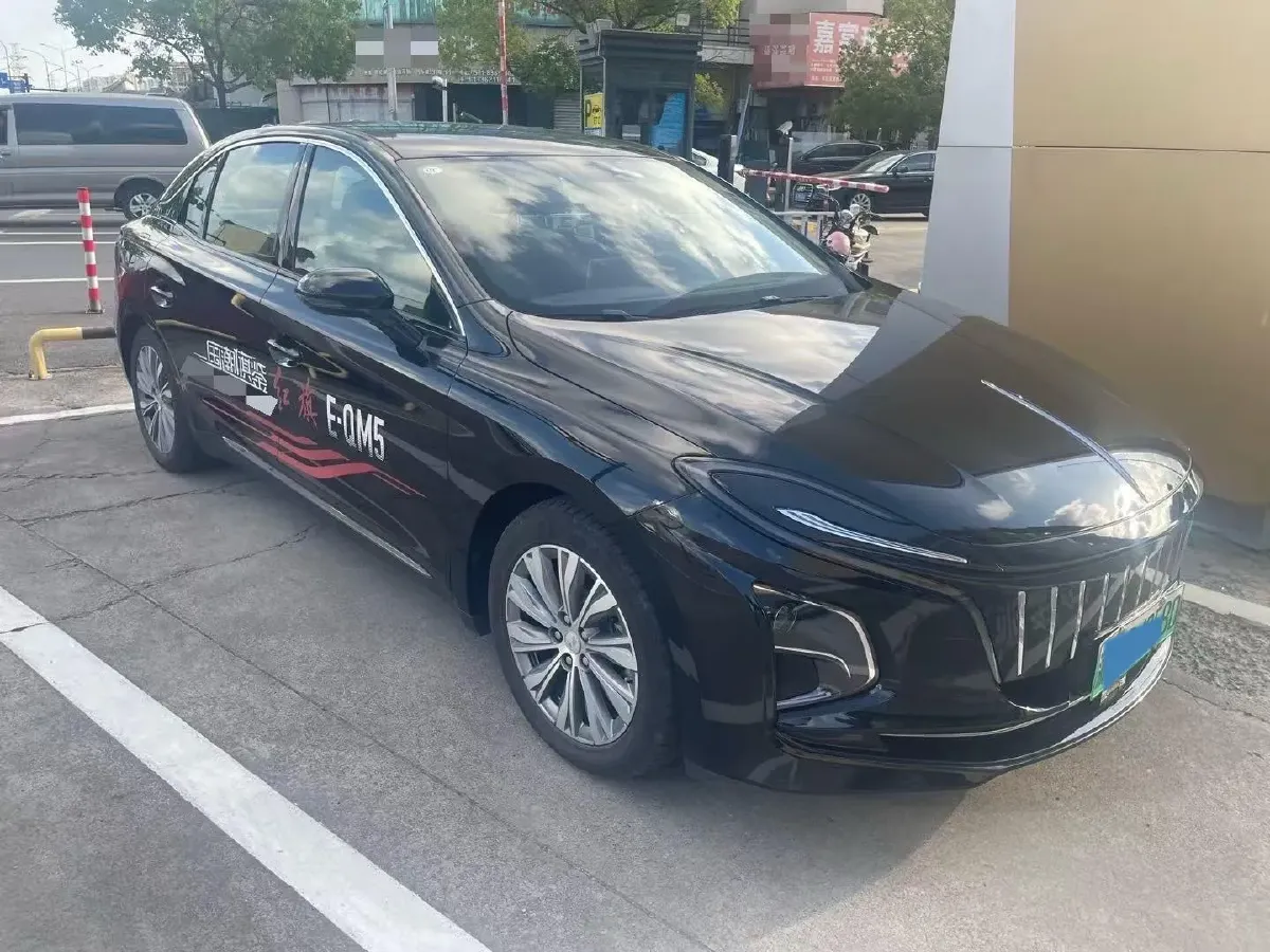 2023 HongQi E-QM5 BEV 74.9KWH,autocango,china used car exporter,china ev exporter,chinese used car exporter,chinese used ev exporter
