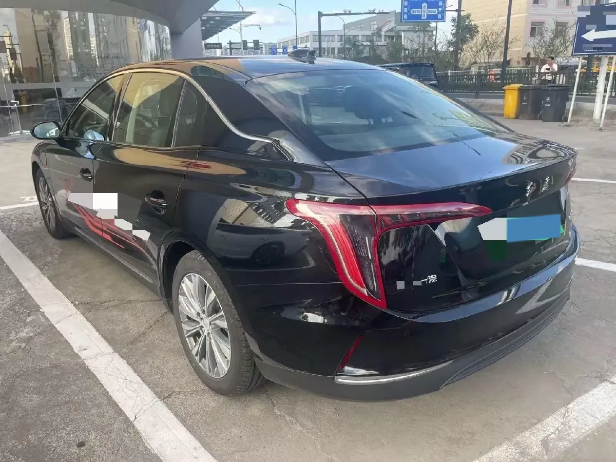 2023 HongQi E-QM5 BEV 74.9KWH,autocango,china used car exporter,china ev exporter,chinese used car exporter,chinese used ev exporter