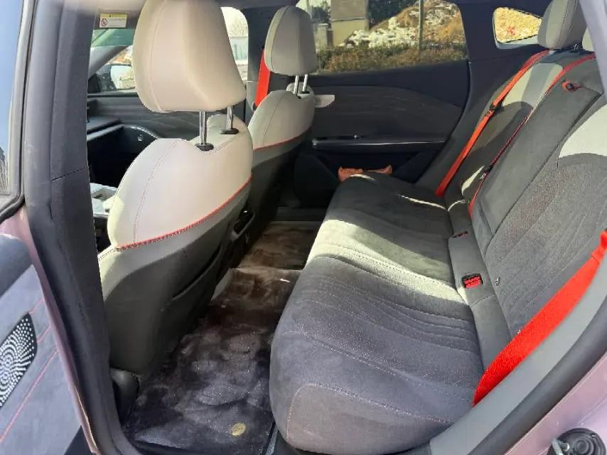 2024 Geely Galaxy E8 BEV 75.6KWH,autocango,china used car exporter,china ev exporter,chinese used car exporter,chinese used ev exporter