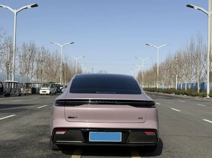 2024 Geely Galaxy E8 BEV 75.6KWH,autocango,china used car exporter,china ev exporter,chinese used car exporter,chinese used ev exporter