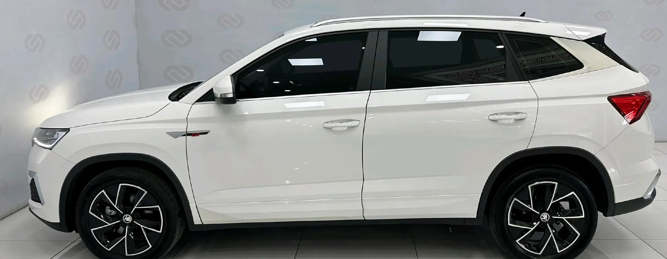2022 Skoda Kamiq 1.5L 112HP L4 6AT,autocango,china used car exporter,china ev exporter,chinese used car exporter,chinese used ev exporter