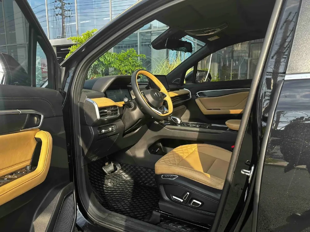 2023 Geely Okavango L 2.0T 218HP L4 7DCT,autocango,china used car exporter,china ev exporter,chinese used car exporter,chinese used ev exporter