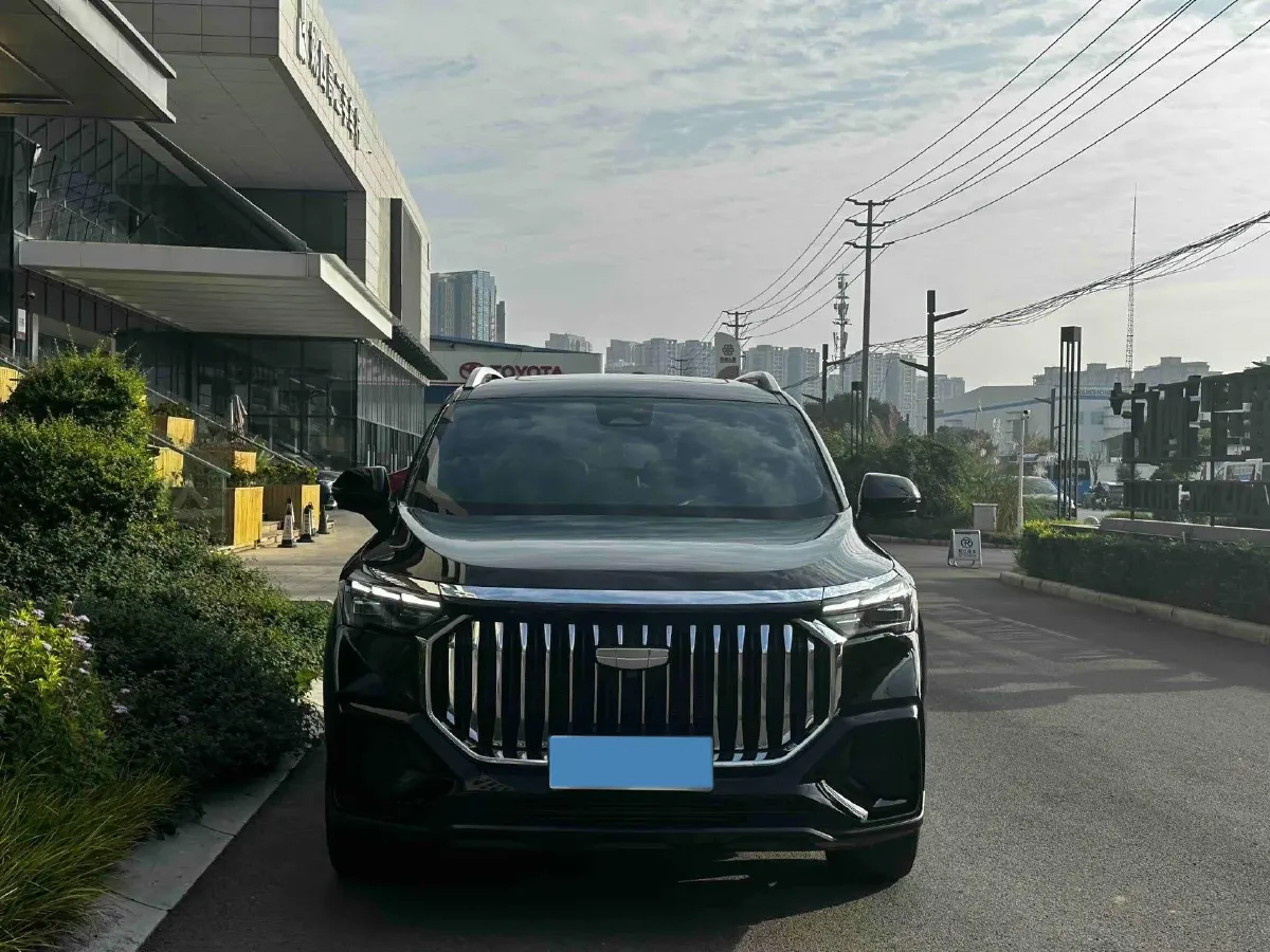 2023 Geely Okavango L 2.0T 218HP L4 7DCT,autocango,china used car exporter,china ev exporter,chinese used car exporter,chinese used ev exporter