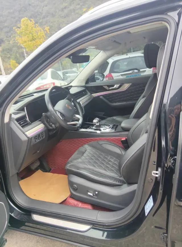 2019 HongQi HS5 2.0T 224HP L4 6AT,autocango,china used car exporter,china ev exporter,chinese used car exporter,chinese used ev exporter