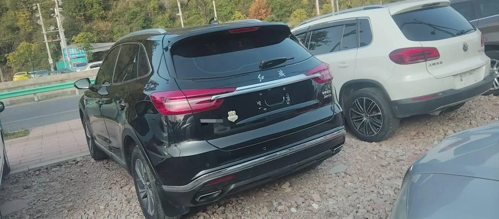 2019 HongQi HS5 2.0T 224HP L4 6AT,autocango,china used car exporter,china ev exporter,chinese used car exporter,chinese used ev exporter