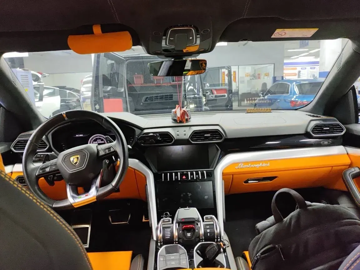 2018 Lamborghini Urus 4.0T 650HP V8 8AT,autocango,china used car exporter,china ev exporter,chinese used car exporter,chinese used ev exporter