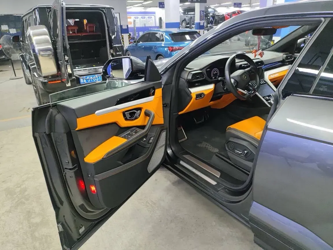 2018 Lamborghini Urus 4.0T 650HP V8 8AT,autocango,china used car exporter,china ev exporter,chinese used car exporter,chinese used ev exporter