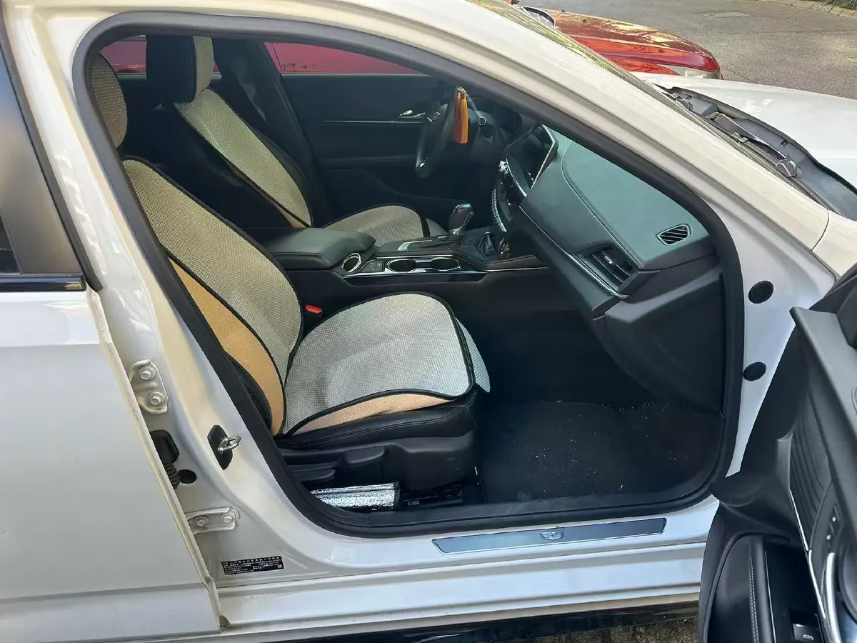 2021 Cadillac CT4 2.0T 237HP L4 8AT,autocango,china used car exporter,china ev exporter,chinese used car exporter,chinese used ev exporter