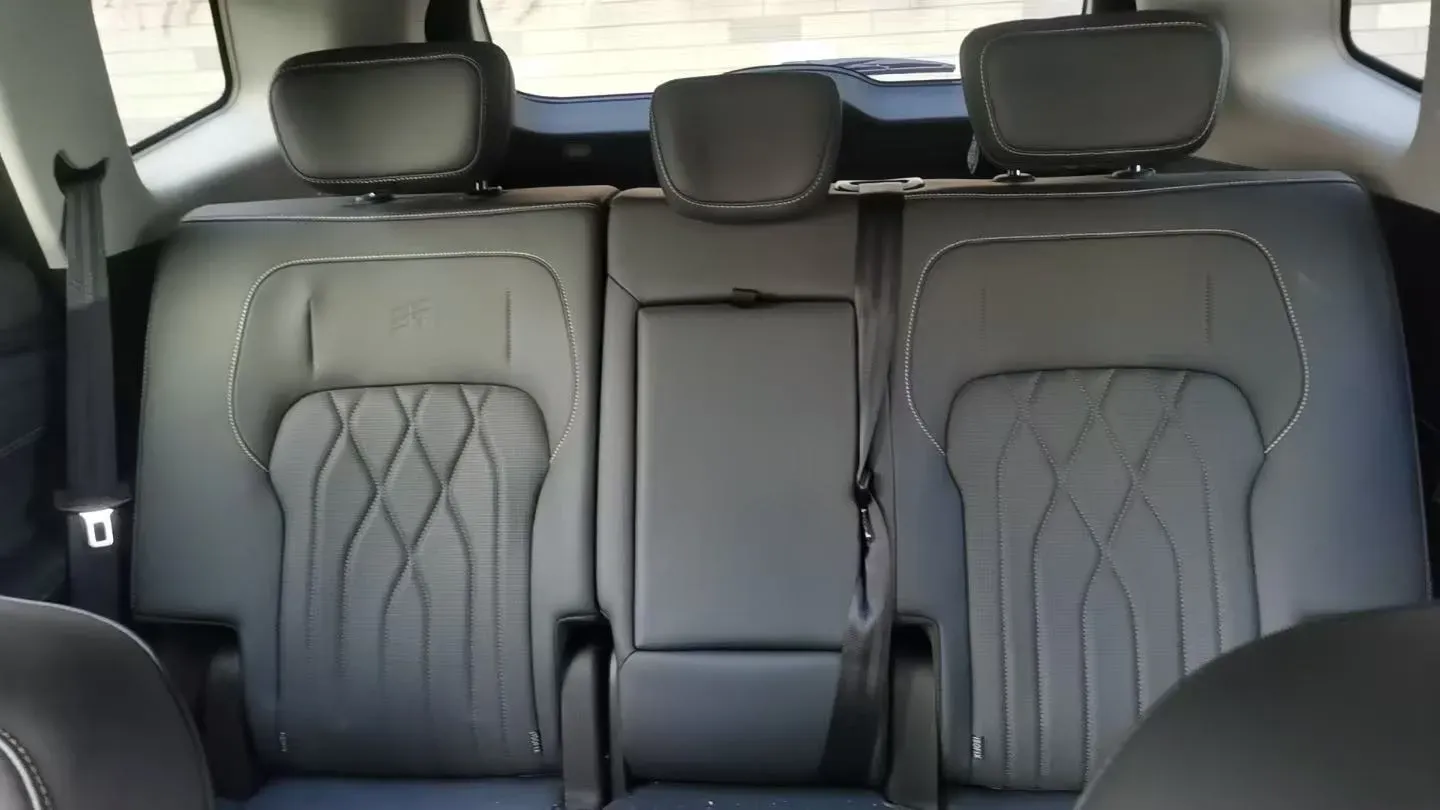 2025 Jetour ShanHai L9 1.5T 156HP L4 2DHT PHEV,autocango,china used car exporter,china ev exporter,chinese used car exporter,chinese used ev exporter