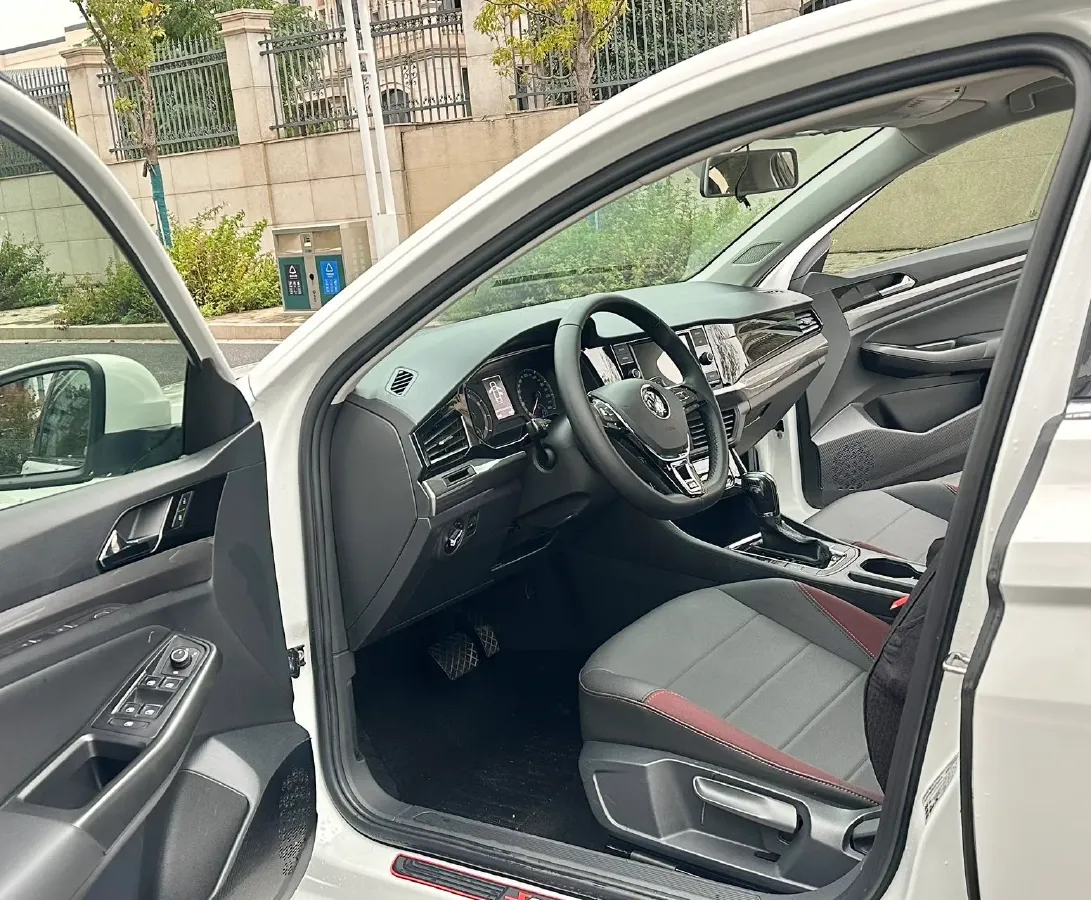 2020 Volkswagen Bora 1.5L 113HP L4 6AT,autocango,china used car exporter,china ev exporter,chinese used car exporter,chinese used ev exporter