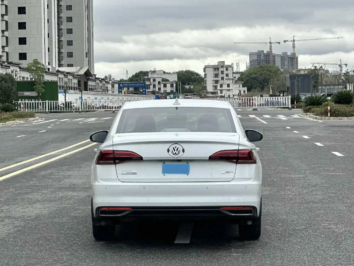 2020 Volkswagen Bora 1.5L 113HP L4 6AT,autocango,china used car exporter,china ev exporter,chinese used car exporter,chinese used ev exporter