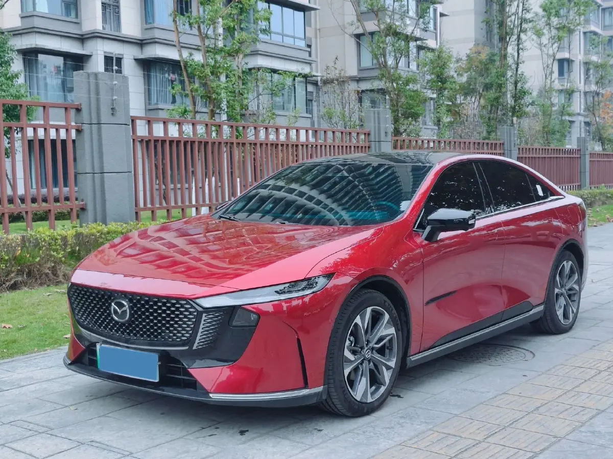 2024 Mazda EZ-6 REEV 95HP REEV 28.4KWH