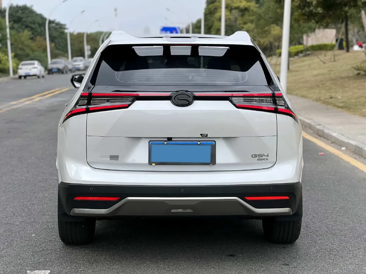 2024 GAC Trumpchi GS4 1.5T 177HP L4 7DCT,autocango,china used car exporter,china ev exporter,chinese used car exporter,chinese used ev exporter