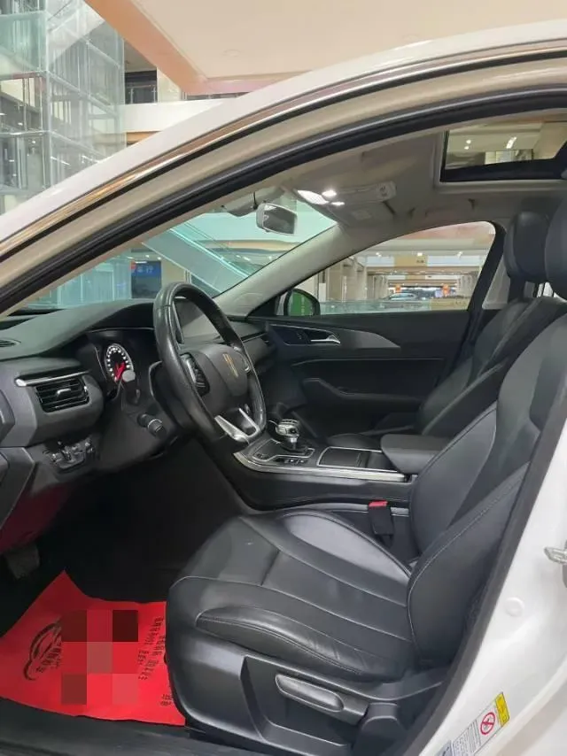 2022 HongQi H5 1.5T 169HP L4 7DCT,autocango,china used car exporter,china ev exporter,chinese used car exporter,chinese used ev exporter