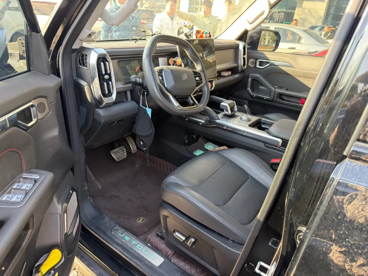 2023 Jetour Traveller 2.0T 254HP L4 7DCT,autocango,china used car exporter,china ev exporter,chinese used car exporter,chinese used ev exporter