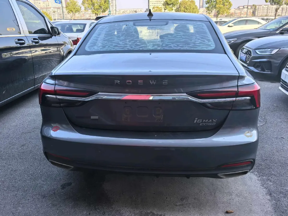 2020 Roewe i6 MAX 1.5T 173HP L4 7DCT,autocango,china used car exporter,china ev exporter,chinese used car exporter,chinese used ev exporter