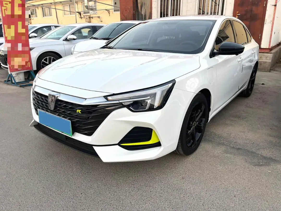 2020 Roewe i6 MAX 1.5T 169HP L4 AMT PHEV