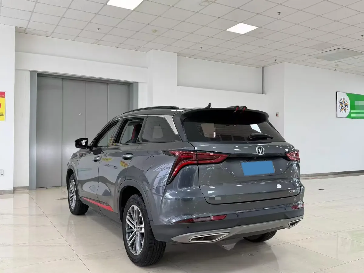 2021 ChangAn CS75 Plus 1.5T 178HP L4 6AT,autocango,china used car exporter,china ev exporter,chinese used car exporter,chinese used ev exporter