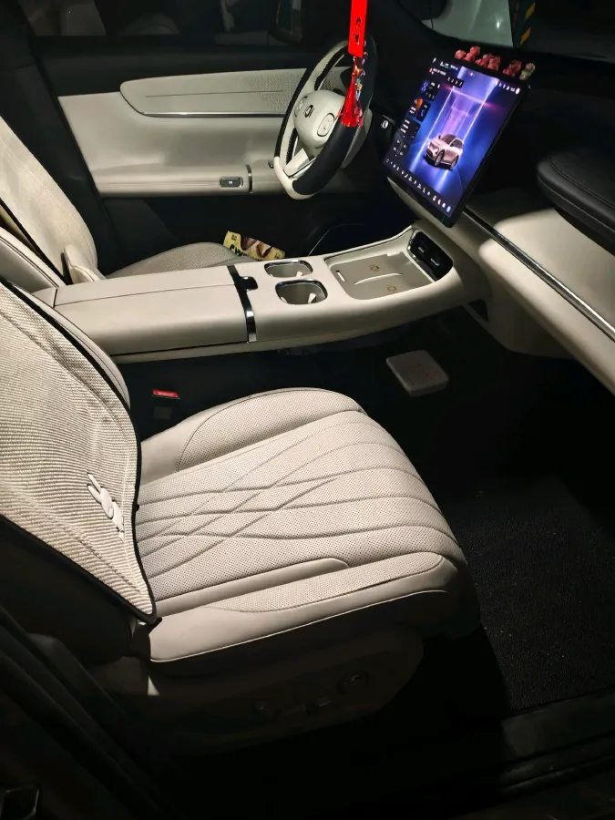 2025 ChangAn QiYuan Q07 1.5T 150HP L4 E-CVT PHEV,autocango,china used car exporter,china ev exporter,chinese used car exporter,chinese used ev exporter