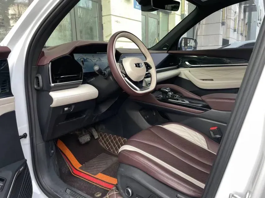 2021 Geely Monjaro 2.0T 218HP L4 7DCT,autocango,china used car exporter,china ev exporter,chinese used car exporter,chinese used ev exporter