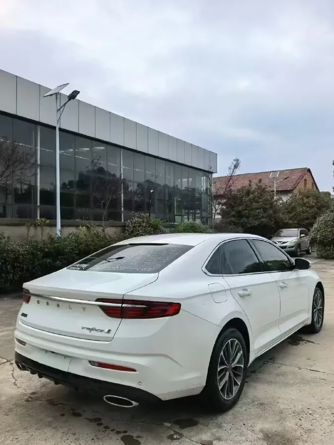 2021 Geely Preface 2.0T 190HP L4 7DCT,autocango,china used car exporter,china ev exporter,chinese used car exporter,chinese used ev exporter