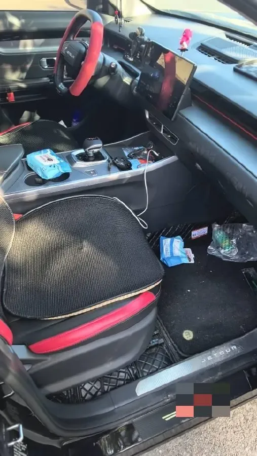 2024 Jetour DASHING 1.5T 156HP L4 6DCT,autocango,china used car exporter,china ev exporter,chinese used car exporter,chinese used ev exporter