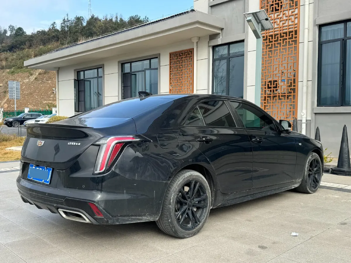 2022 Cadillac CT4 2.0T 237HP L4 8AT,autocango,china used car exporter,china ev exporter,chinese used car exporter,chinese used ev exporter