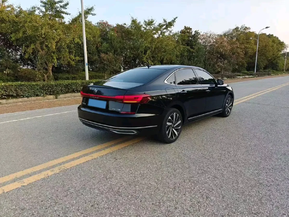 2023 Volkswagen Passat 2.0T 186HP L4 7DCT,autocango,china used car exporter,china ev exporter,chinese used car exporter,chinese used ev exporter