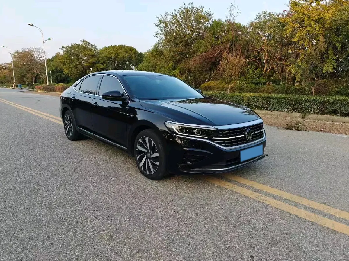 2023 Volkswagen Passat 2.0T 186HP L4 7DCT,autocango,china used car exporter,china ev exporter,chinese used car exporter,chinese used ev exporter