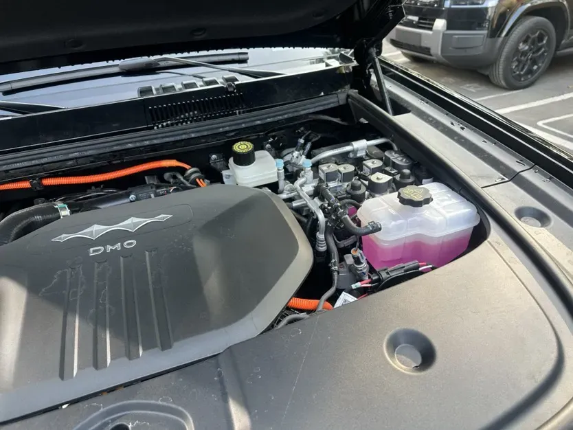 2023 FangChengBao Bao 5 1.5T 194HP L4 E-CVT PHEV 31.8KWH,autocango,china used car exporter,china ev exporter,chinese used car exporter,chinese used ev exporter